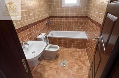 Villa - 6 - 6 for rent in Al Kheesa - Umm Salal Mohammed