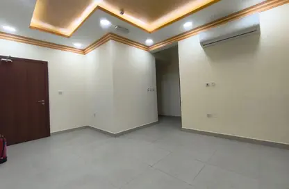 Apartment - 2 Bedrooms - 2 Bathrooms for rent in Tadmur Street - Old Airport Road - Doha