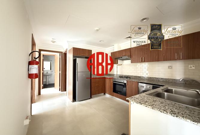 52318343 - صورة العقار 3