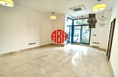Apartment - 2 Bedrooms - 3 Bathrooms for rent in Al Keesa Gate - Al Kheesa - Umm Salal Mohammed
