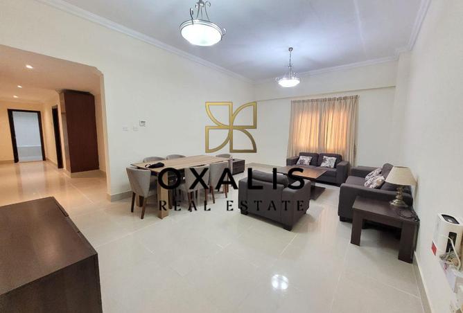 52226392 - Property Main Image