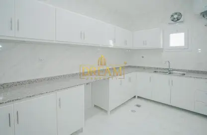 شقة - 2 غرف نوم - 2 حمامات للايجار في أم قرن - الضعاين