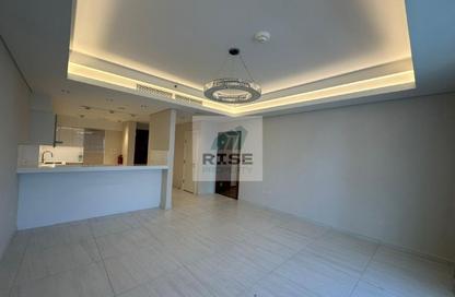 Apartment - 1 Bedroom - 2 Bathrooms for rent in Crystal Residence - Gewan Island - The Pearl Island - Doha Apartment - 1 Bedroom - 2 Bathrooms for rent in Crystal Residence - Gewan Island - The Pearl Island - Doha