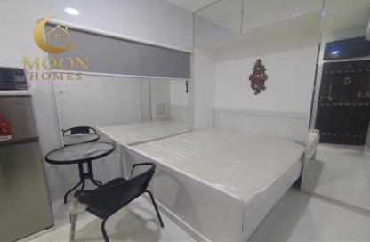 Apartment - Studio - 1 Bathroom for rent in Umm Ghwailina Comm - Umm Ghuwalina - Umm Ghuwailina - Doha