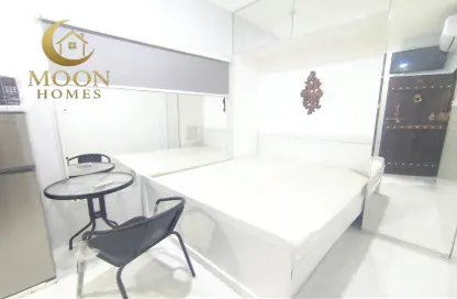 Apartment - Studio - 1 Bathroom for rent in Umm Ghwailina Comm - Umm Ghuwalina - Umm Ghuwailina - Doha