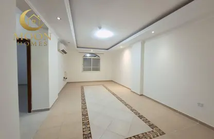 Apartment - 2 Bedrooms - 2 Bathrooms for rent in Al Sadd Road - Al Sadd - Doha