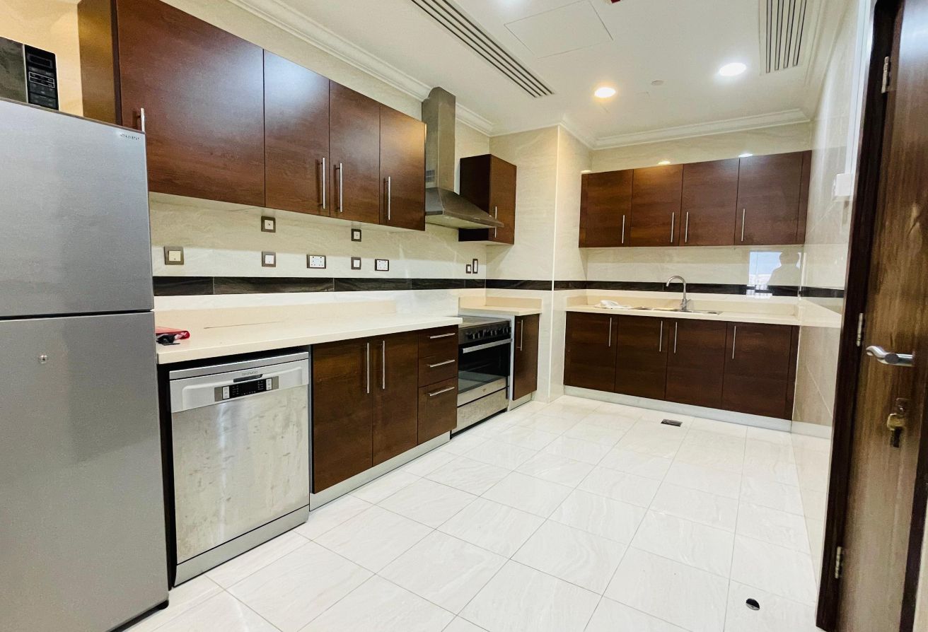 Great Views | Large Layout | High Floor | 3+Maid