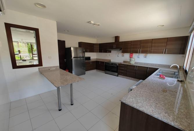 53422381 - صورة العقار 3