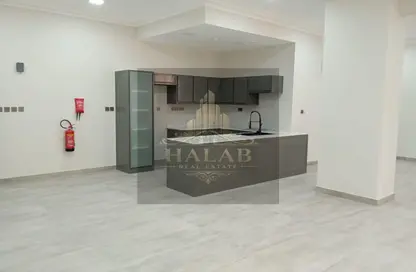 Apartment - Studio - 1 Bathroom for rent in Al Doha Plaza - Al Sadd - Al Sadd - Doha