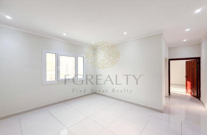 Whole Building - Studio - 2 for sale in Hadramout Street - Doha Al Jadeed - Doha