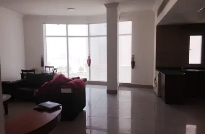 Apartment - 1 Bedroom - 1 Bathroom for rent in Umm Ghuwailina 4 - Umm Ghuwailina - Doha
