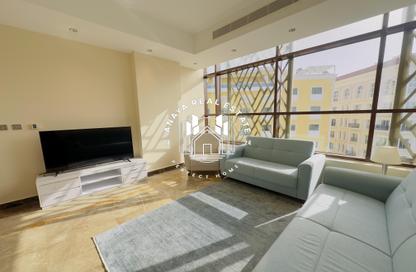 Apartment - 2 Bedrooms - 2 Bathrooms for rent in Giardino Apartments - The Pearl Island - Doha