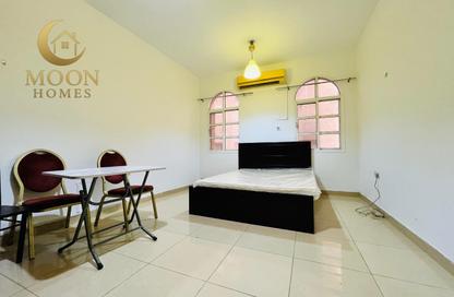 Apartment - Studio - 1 for rent in Al Aqaria Tower - Old Salata - Salata - Doha
