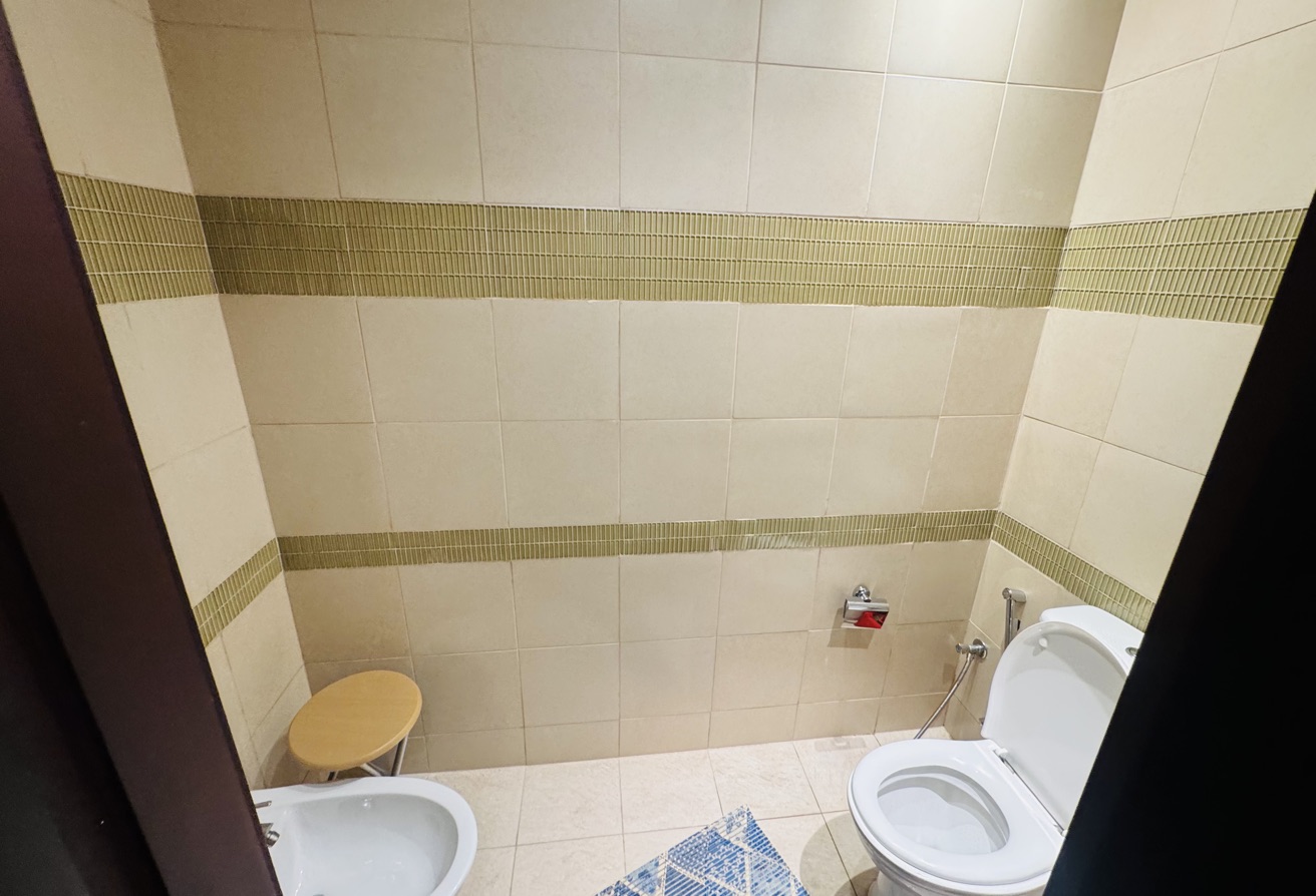 1 BHK Furnished  – Porto Arabia, The Pearl Qatar thumbnail 13