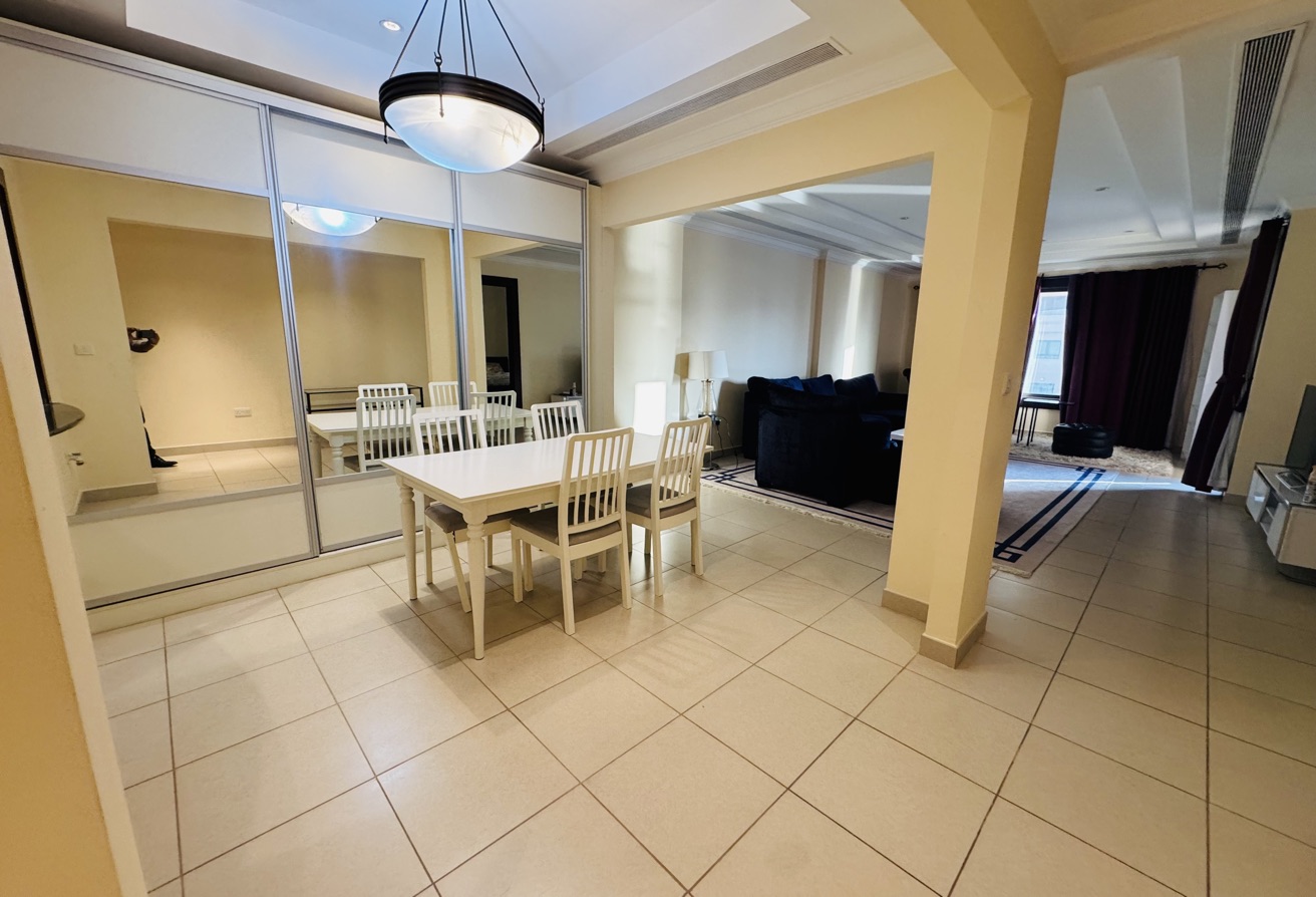 1 BHK Furnished  – Porto Arabia, The Pearl Qatar thumbnail 6