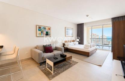 Apartment - Studio - 1 Bathroom for rent in Viva Central - Viva Bahriyah - The Pearl Island - Doha Apartment - Studio - 1 Bathroom for rent in Viva Central - Viva Bahriyah - The Pearl Island - Doha