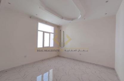 Apartment - 6 Bedrooms - 4 Bathrooms for rent in Umm Qarn - Al Daayen