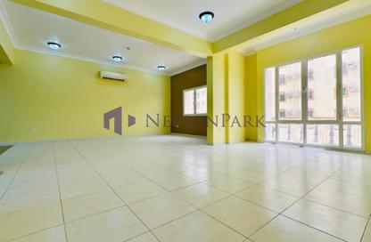 Apartment - 2 Bedrooms - 3 Bathrooms for rent in Al Mansoura - Al Mansoura - Doha