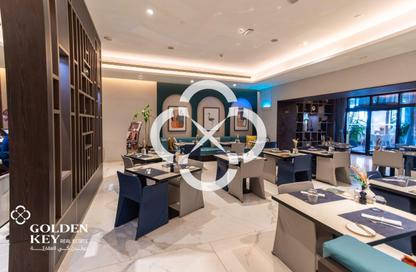 Retail - Studio for rent in West Bay Tower - West Bay - West Bay - Doha