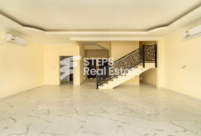 54345789 - Property Image 2