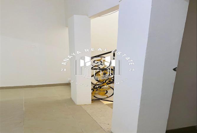 1012691 - Property Main Image