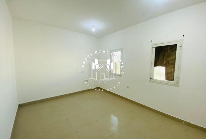 1012691 - Property Image 3