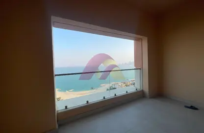 Apartment - 2 Bedrooms - 3 Bathrooms for rent in East Porto Drive - Porto Arabia - The Pearl Island - Doha