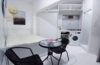 Apartment - Studio - 1 Bathroom for rent in Umm Ghuwailina 4 - Umm Ghuwailina - Doha Apartment - Studio - 1 Bathroom for rent in Umm Ghuwailina 4 - Umm Ghuwailina - Doha