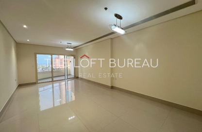 Apartment - 2 Bedrooms - 3 Bathrooms for rent in Marina Residences 195 - Marina District - Lusail