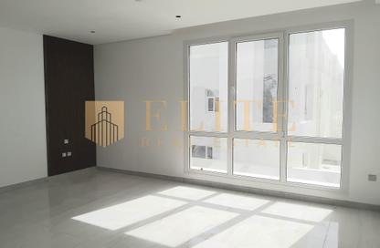 Villa - 7 Bedrooms - 7+ Bathrooms for rent in Al Kheesa - Al Kheesa - Umm Salal Mohammed