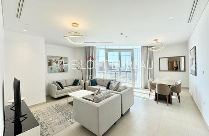 Penthouse - 3 Bedrooms - 4 Bathrooms for rent in Floresta Gardens - Floresta Gardens - The Pearl Island - Doha