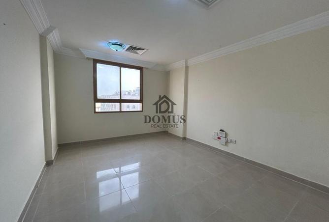 52043948 - Property Image 2