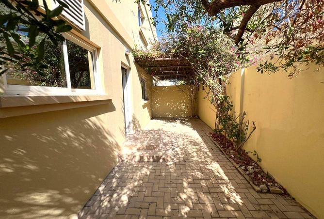 52543969 - Property Image 3