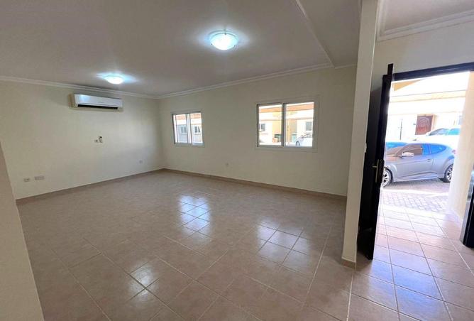 52543969 - Property Image 2