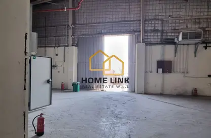 مخزن - استوديو - 1 حمام للايجار في شارع الصناعية الشرقي - بركة العوامر - الوكرة