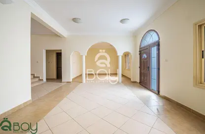 Villa - 5 Bedrooms - 4 Bathrooms for rent in Al Sakhama - Doha