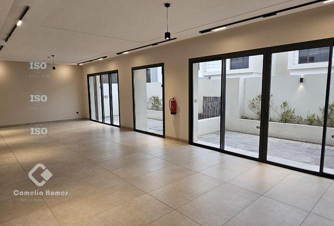 54540256 - Property Main Image