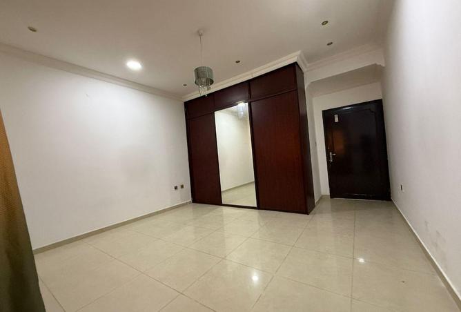 1027247 - Property Image 2