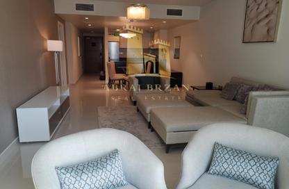 Apartment - 1 - 2 for rent in Lusail Marina Heights - Marina District - Lusail