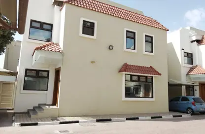 Villa - 4 Bedrooms - 4 Bathrooms for rent in Mamoura 18 - Al Maamoura - Doha