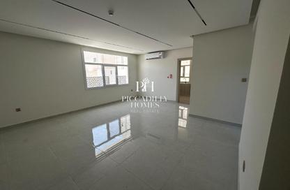 Apartment - 1 Bedroom - 2 Bathrooms for rent in Kulaib Street - Kulaib Street - Doha Apartment - 1 Bedroom - 2 Bathrooms for rent in Kulaib Street - Kulaib Street - Doha