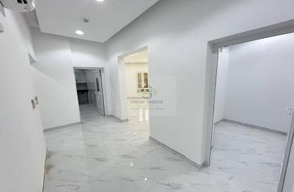 Apartment - 2 Bedrooms - 3 Bathrooms for rent in Fereej Kulaib - Doha