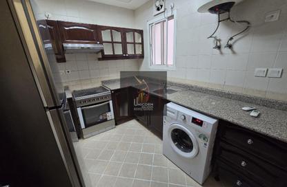 Apartment - 3 Bedrooms - 3 Bathrooms for rent in Fereej Bin Mahmoud South - Fereej Bin Mahmoud - Doha