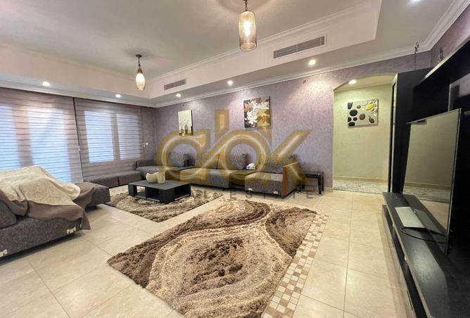 985228 - صورة العقار 2