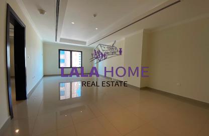 Apartment - 1 Bedroom - 2 Bathrooms for rent in East Porto Drive - Porto Arabia - The Pearl Island - Doha Apartment - 1 Bedroom - 2 Bathrooms for rent in East Porto Drive - Porto Arabia - The Pearl Island - Doha