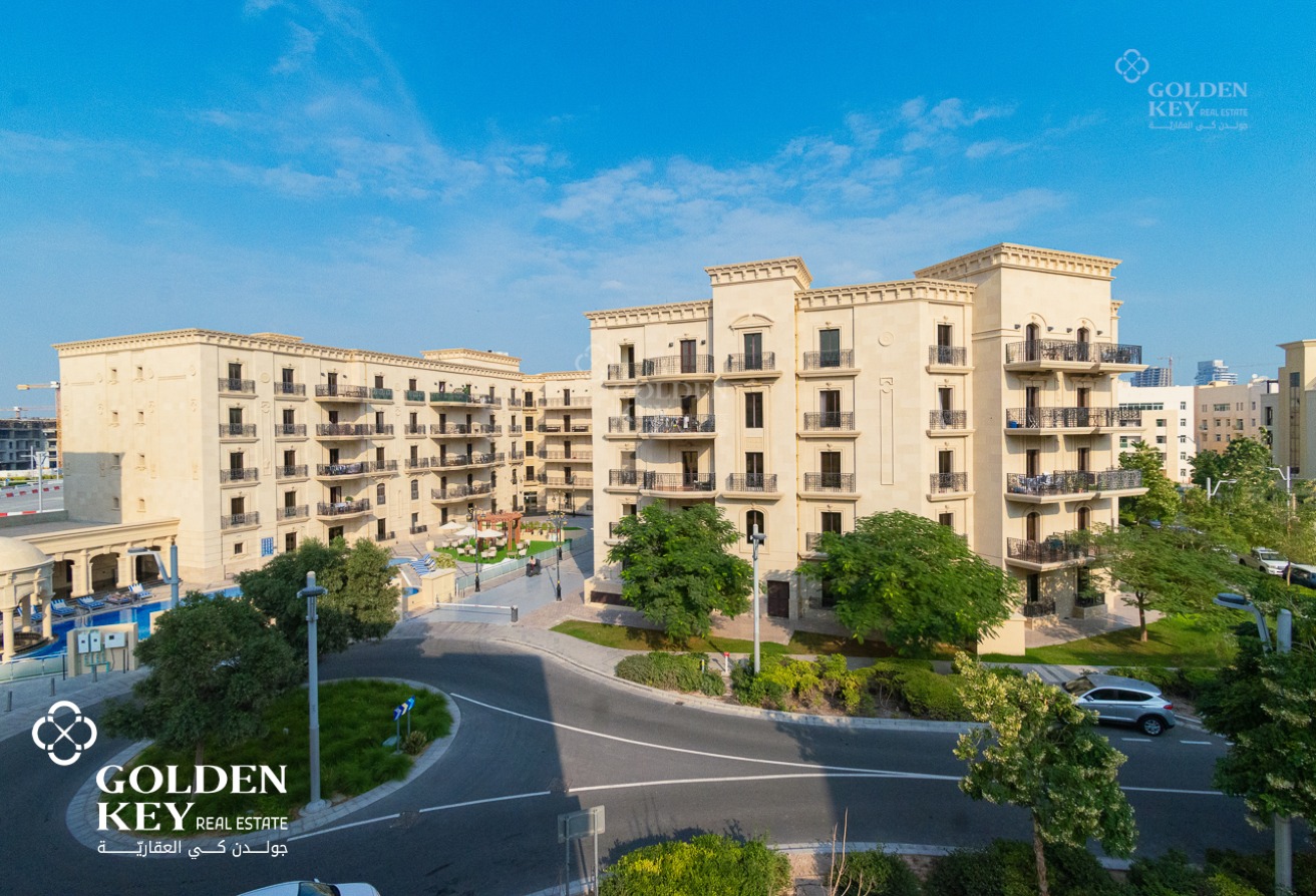 Move-in Ready | FF - 1BR with Balcony | Fox Hills