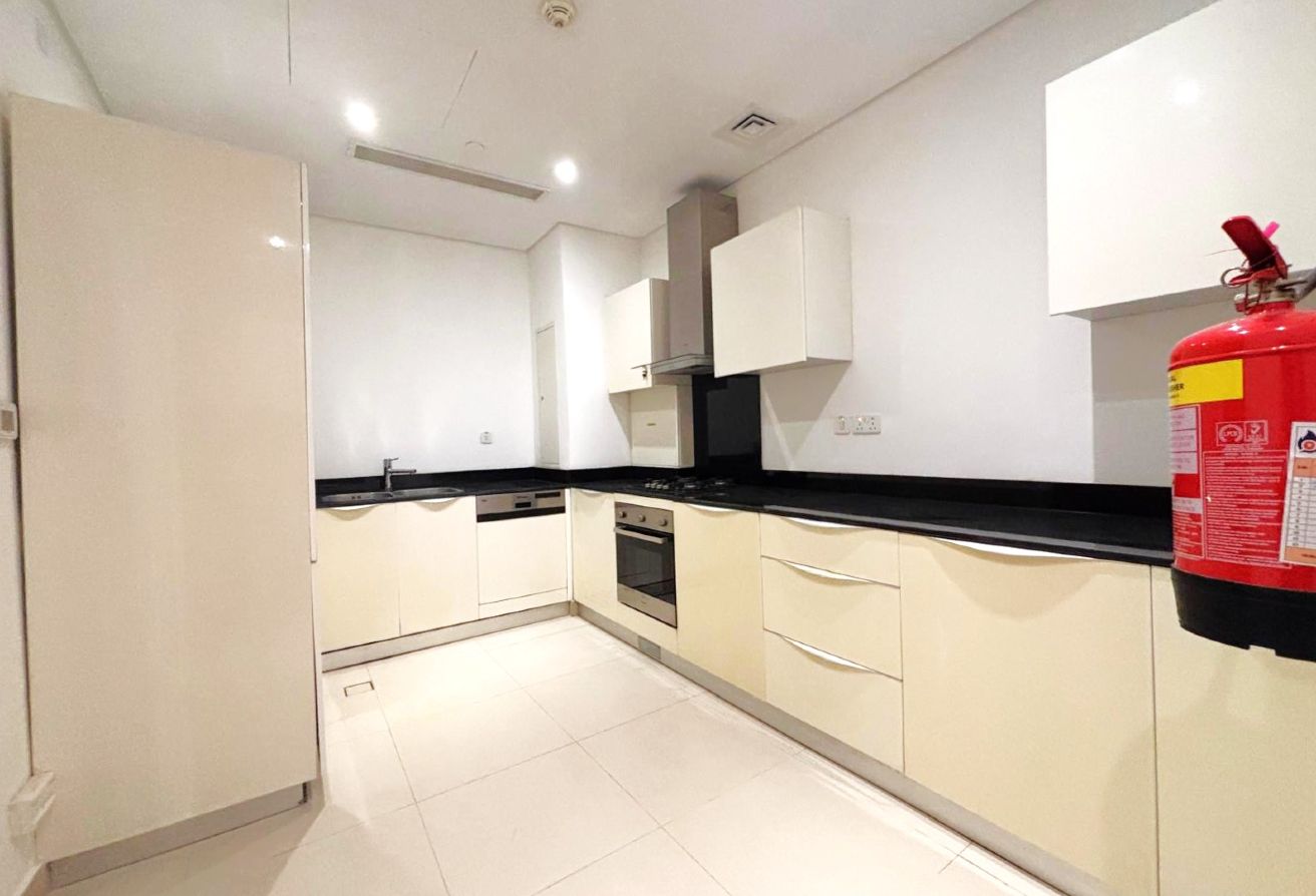 BILLS INCLUDED | FURNISHED 1 BHK | POOL AND GYM - apartment in Fox Hills South