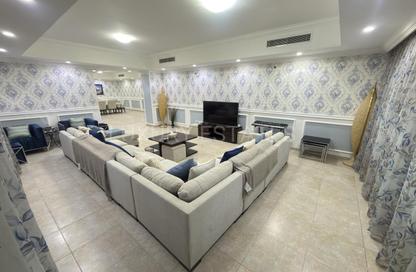 Apartment - 1 - 3 for sale in East Porto Drive - Porto Arabia - The Pearl Island - Doha