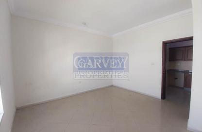 Apartment - 1 - 1 for rent in Umm Ghuwalina - Umm Ghuwailina - Doha Apartment - 1 - 1 for rent in Umm Ghuwalina - Umm Ghuwailina - Doha
