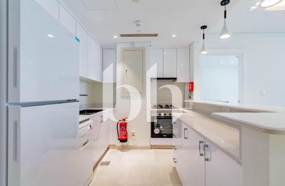 Apartment - 2 Bedrooms - 3 Bathrooms for rent in Lusail Residence - Marina District - Lusail
